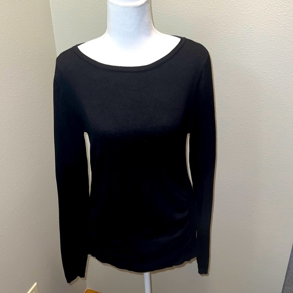 The Limited Black Fine Gauge Sweater - Medium - Picture 1 of 6